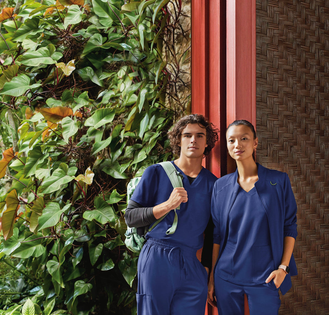 Sway Tuck-In Top - Hunter Green - Jen's Scrubs